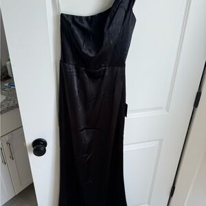 Lulu's Chic Black One-Shoulder Dress